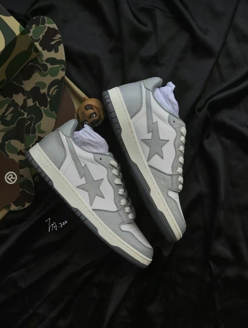 A BATHING APE BAPE Court Sta Low Sneakers in White Grey - product image from the listing.