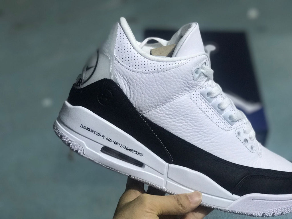 Jordan 3 Lightning Sneakers in White Black DA3595-100 - product image from the listing.