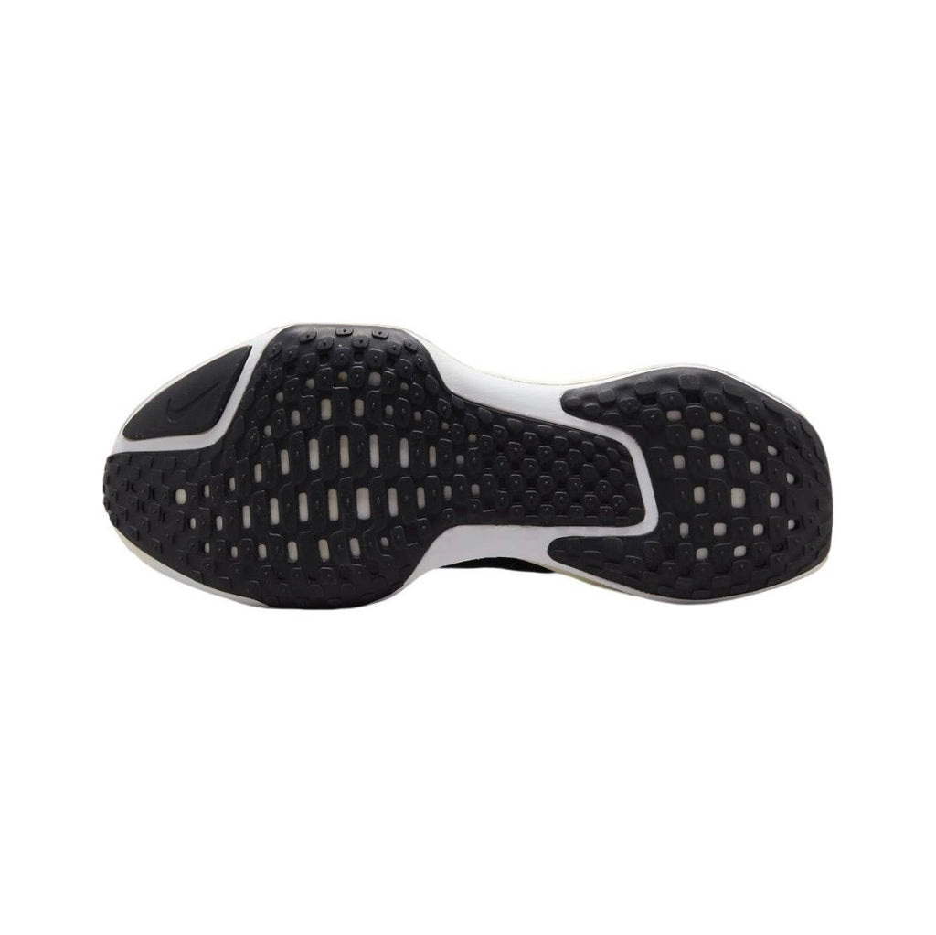 Nike ZoomX Invincible Run Flyknit 3 Running Shoes in Black DR2615-001 - product image from the listing.