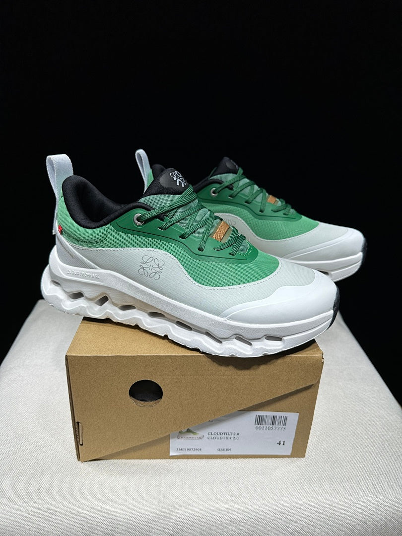 On Cloudtilt 2.0 Green Running-Inspired Trainers - product image from the listing.
