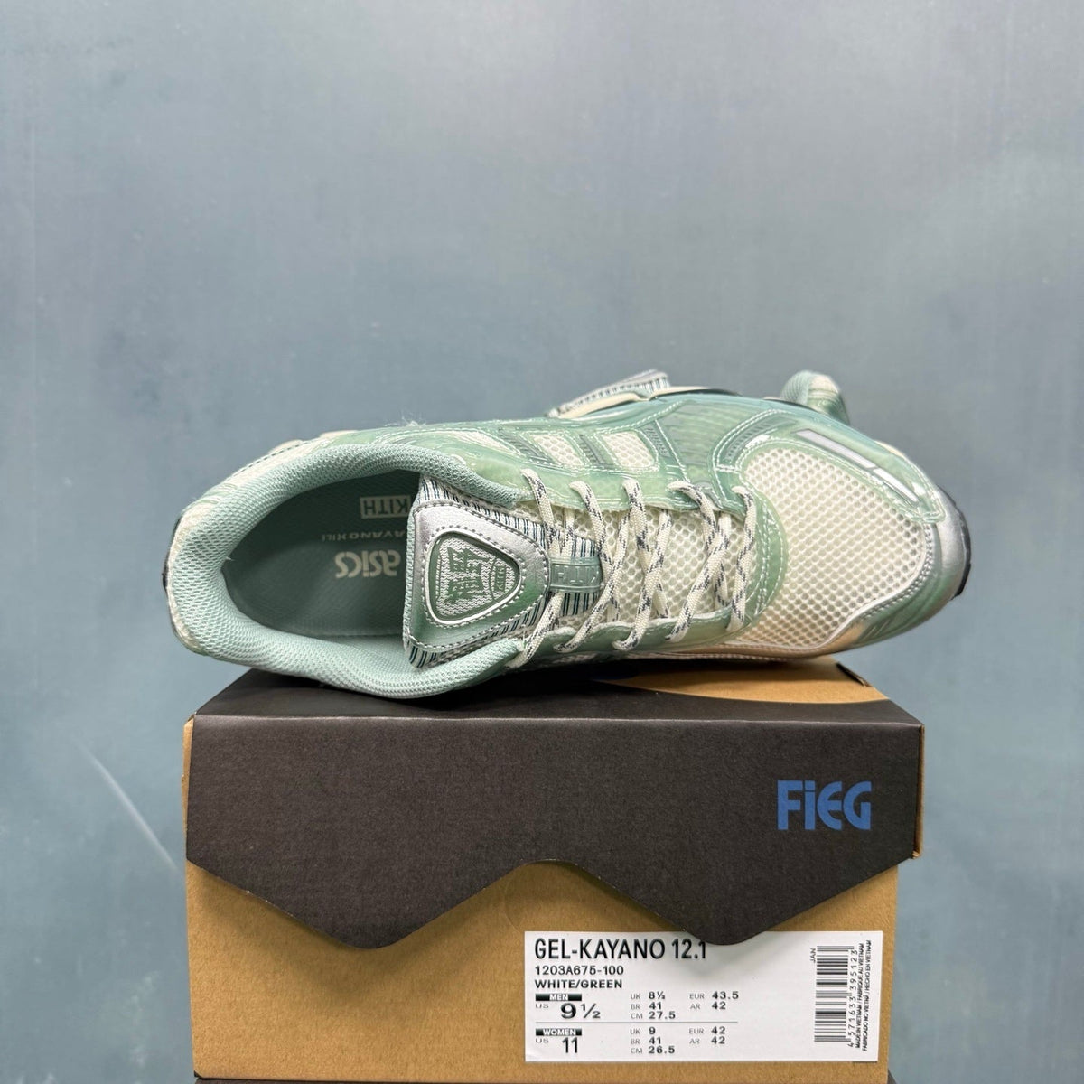 ASICS GEL-KAYANO 12.1 Sneakers in White Green 1203A675-100 - product image from the listing.