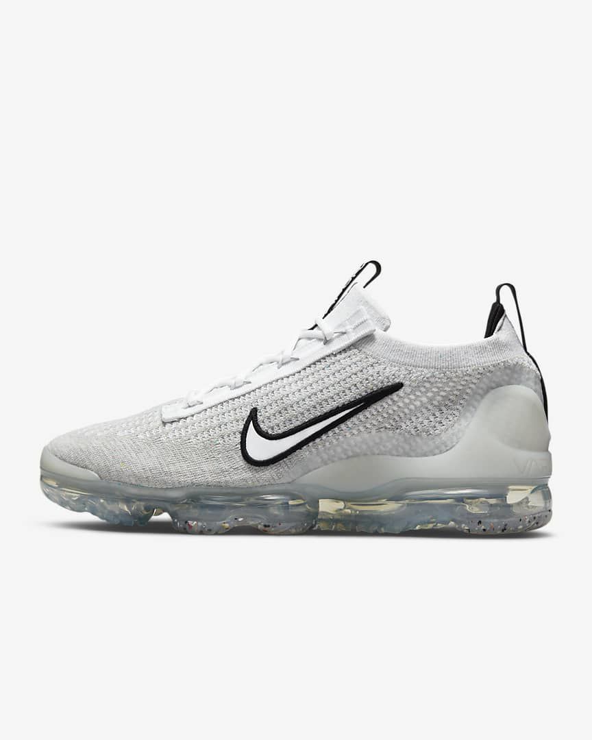 Nike Air VaporMax 2021 Flyknit Trainers DH4084-100 - product image from the listing.