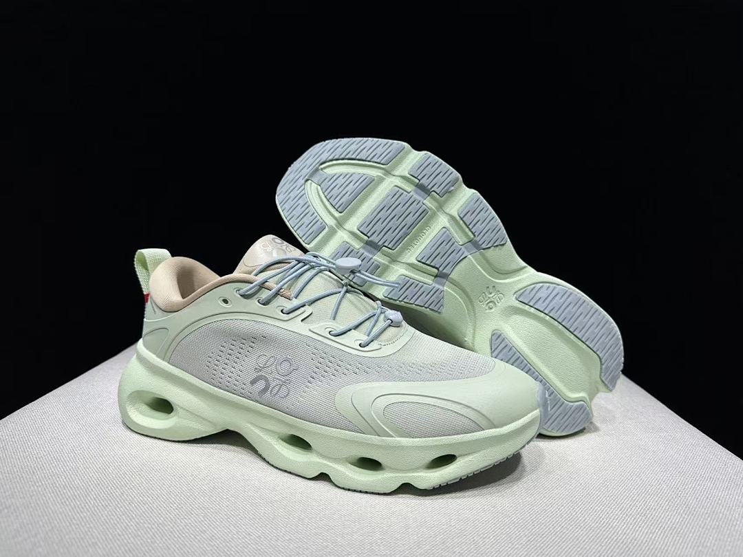 Mint Green On x Loewe Cloudventure 3.0 Sneakers - product image from the listing.