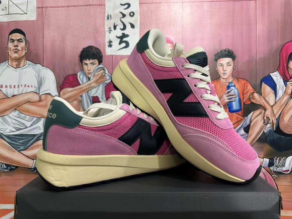 New Balance U370 Sneakers in Pink - product image from the listing.