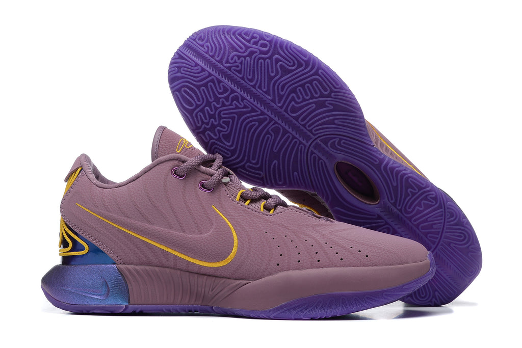 Nike 870 Basketball Footwear - product image from the listing.