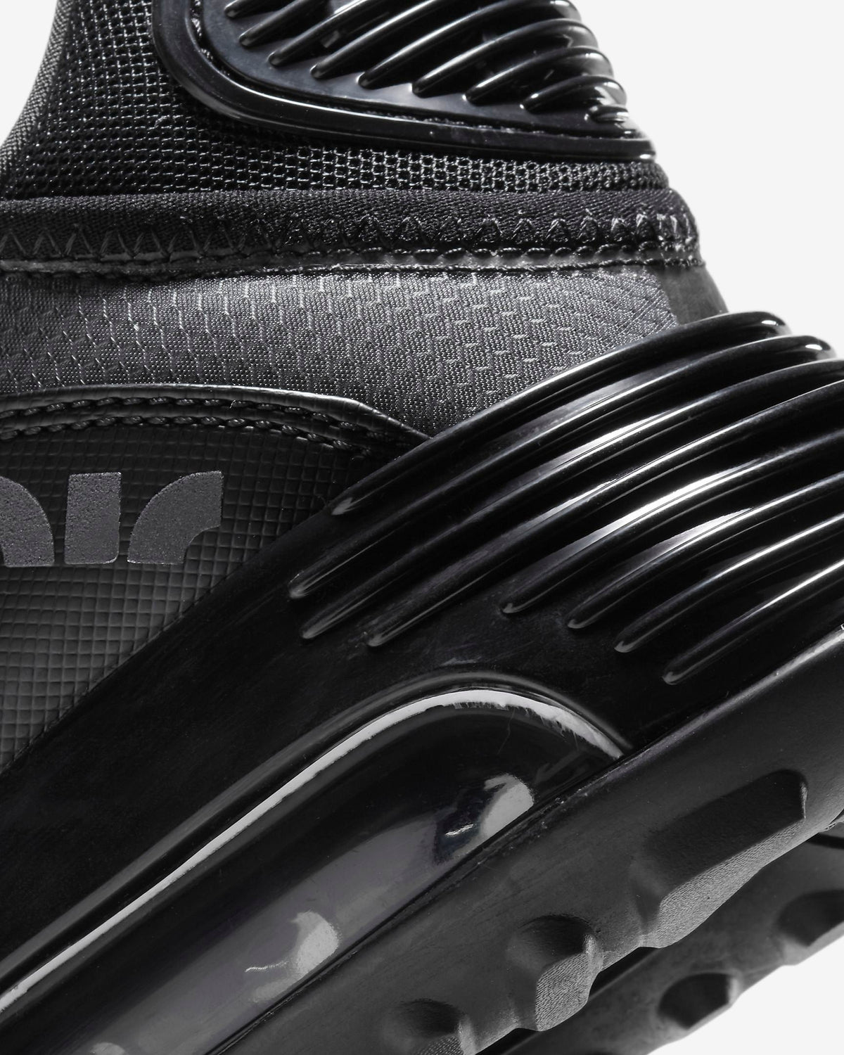Nike Air Max 2090 Sneakers in Black CW7306-001 - product image from the listing.