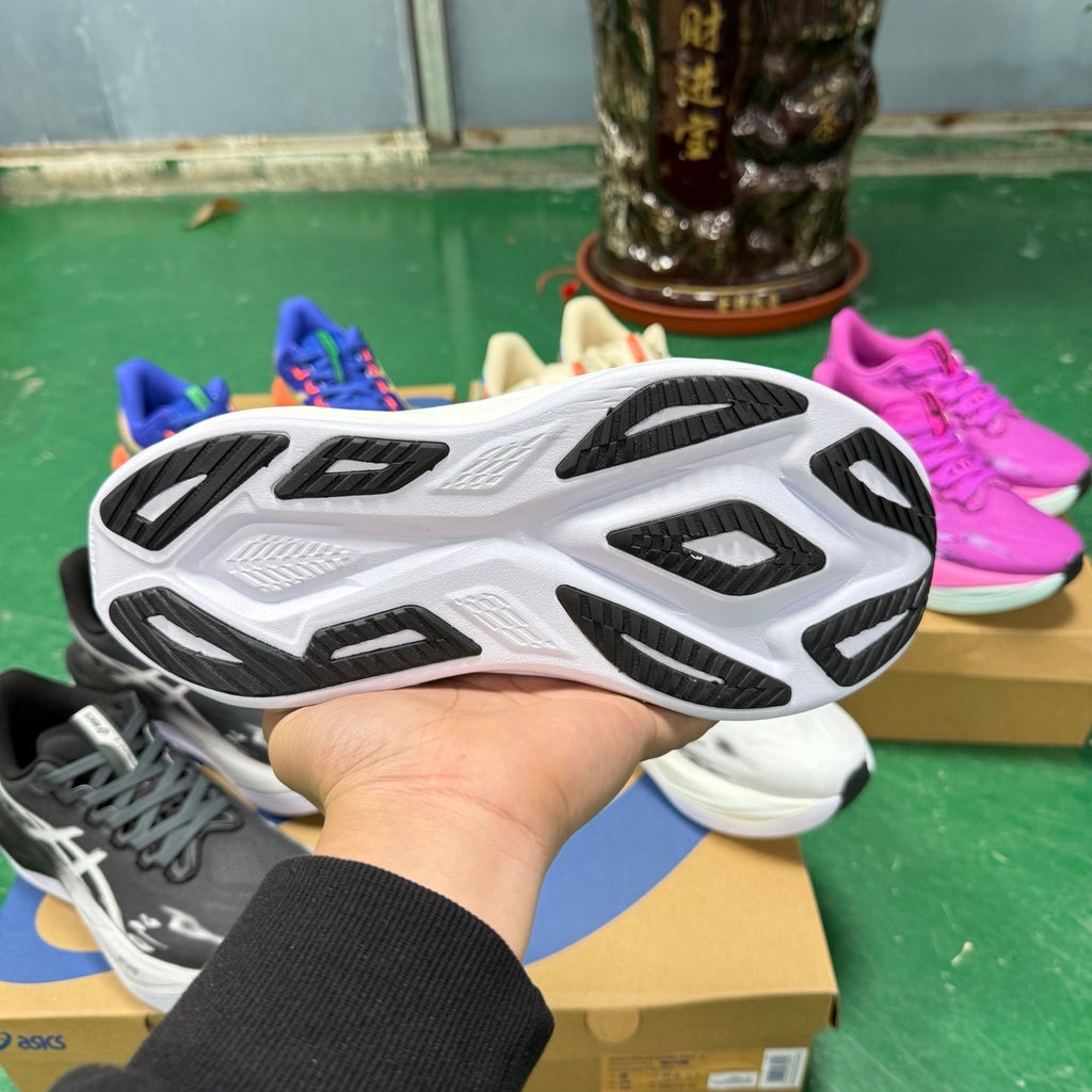 ASICS Superblast 3 Running Shoes in White Grey Black 1013A177-002 - product image from the listing.