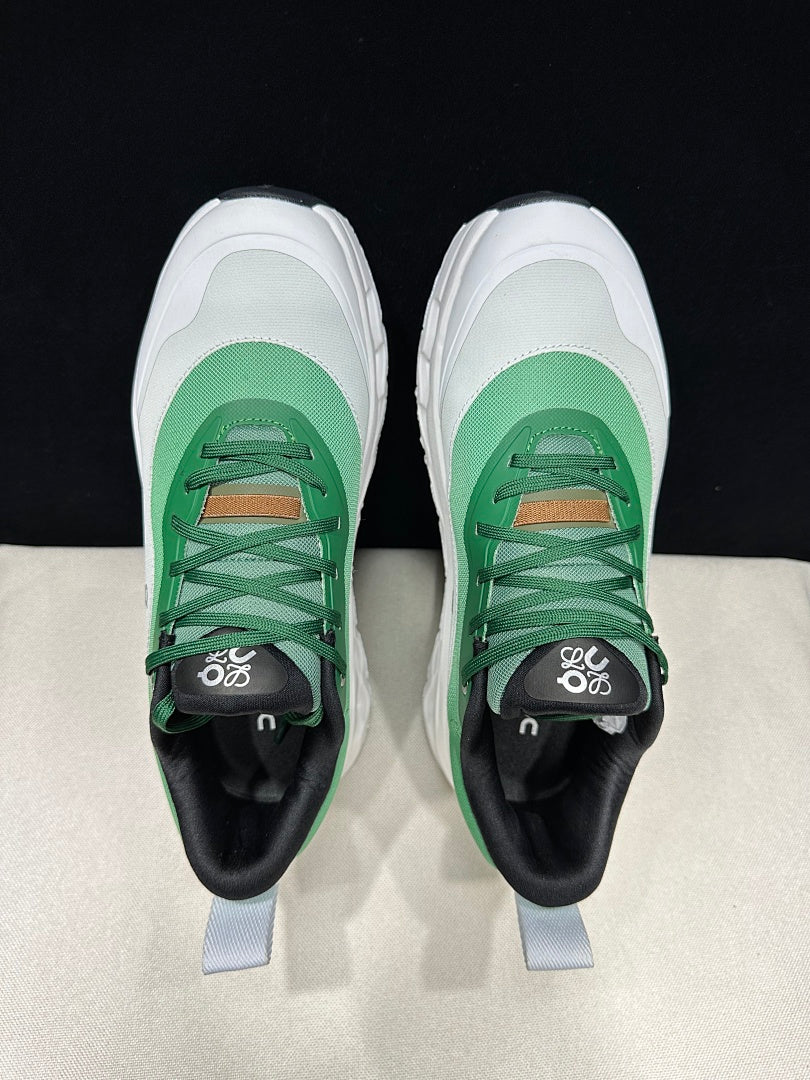 On Cloudtilt 2.0 Green Running-Inspired Trainers - product image from the listing.