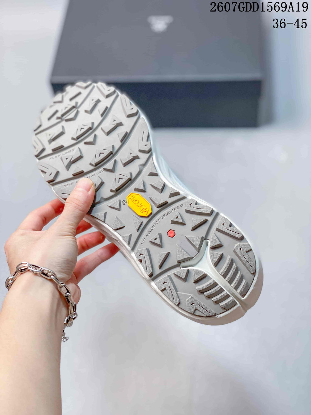 KAILAS Shanxing 3 Trail Running Sneakers in White - product image from the listing.