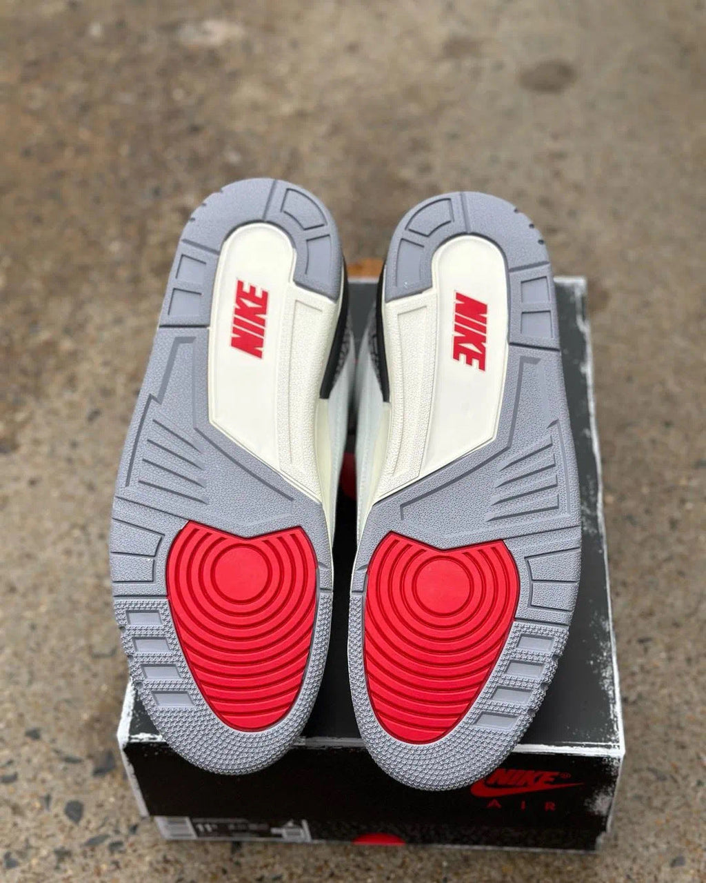 Air Jordan 3 White Cement Reimagined Sneakers DN3707-100 - product image from the listing.
