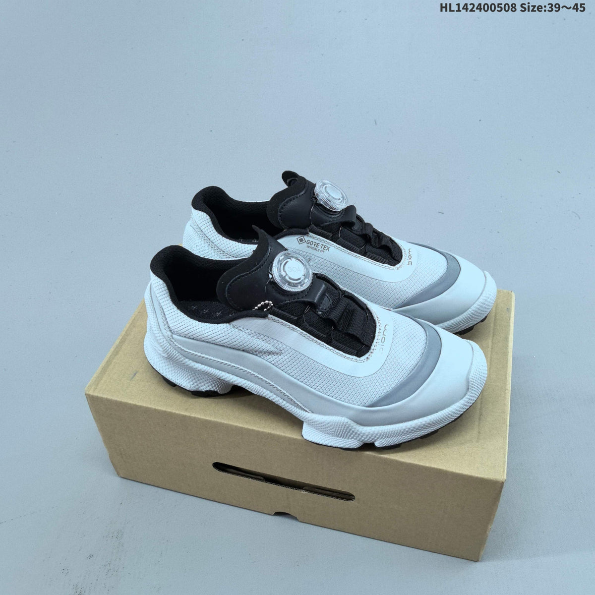 Men's ECCO Black BOA Lace-Up Sneakers HL142400508 - product image from the listing.