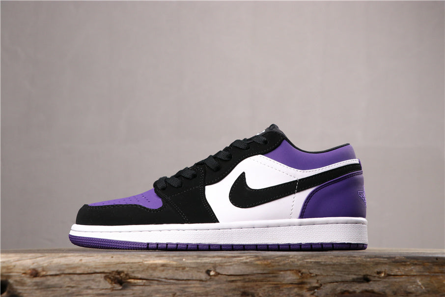 Jordan 1 Low in Black White Purple 553558-125 - product image from the listing.