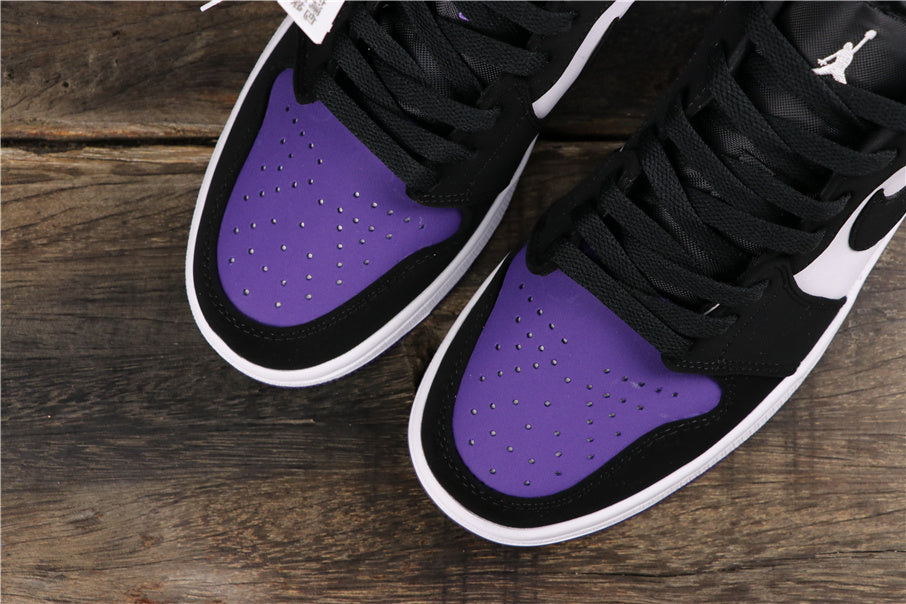 Jordan 1 Low in Black White Purple 553558-125 - product image from the listing.