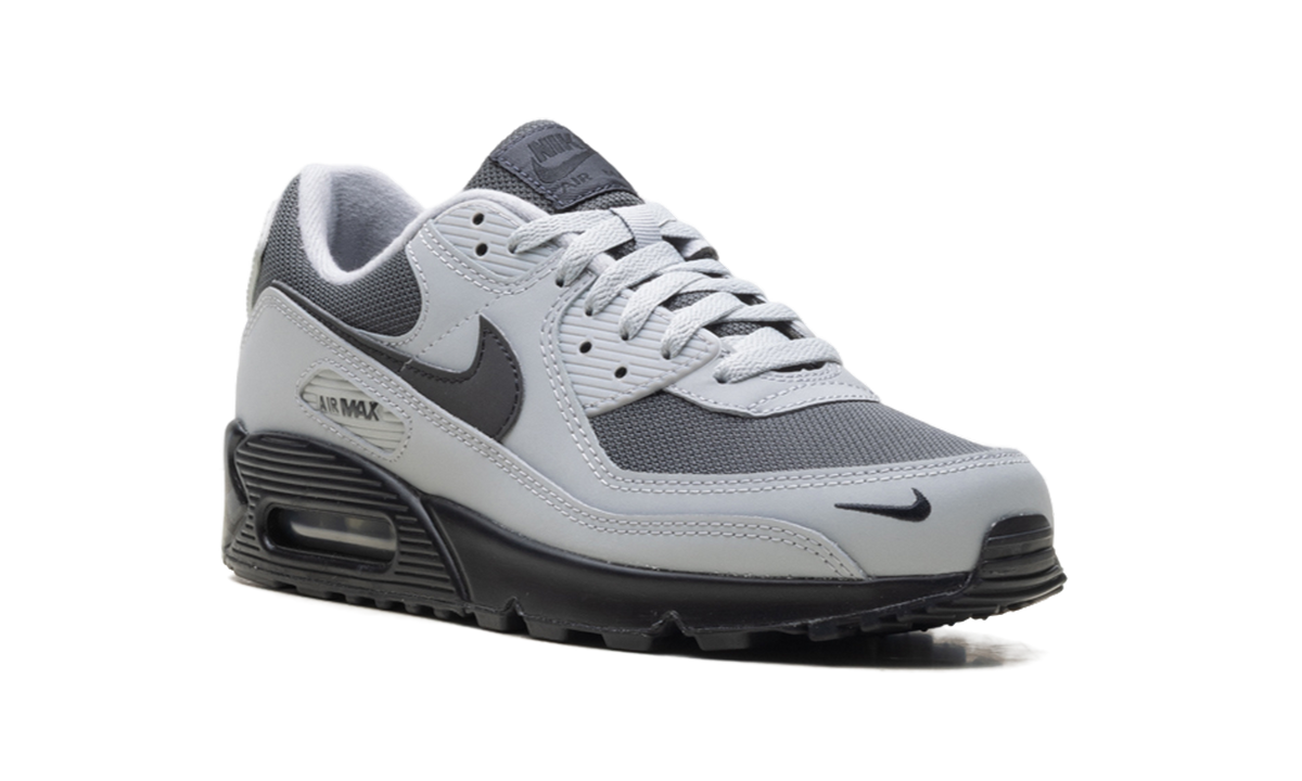 "Light Smoke Grey Black" Air Max 90 IM5989 077 - product image from the listing.