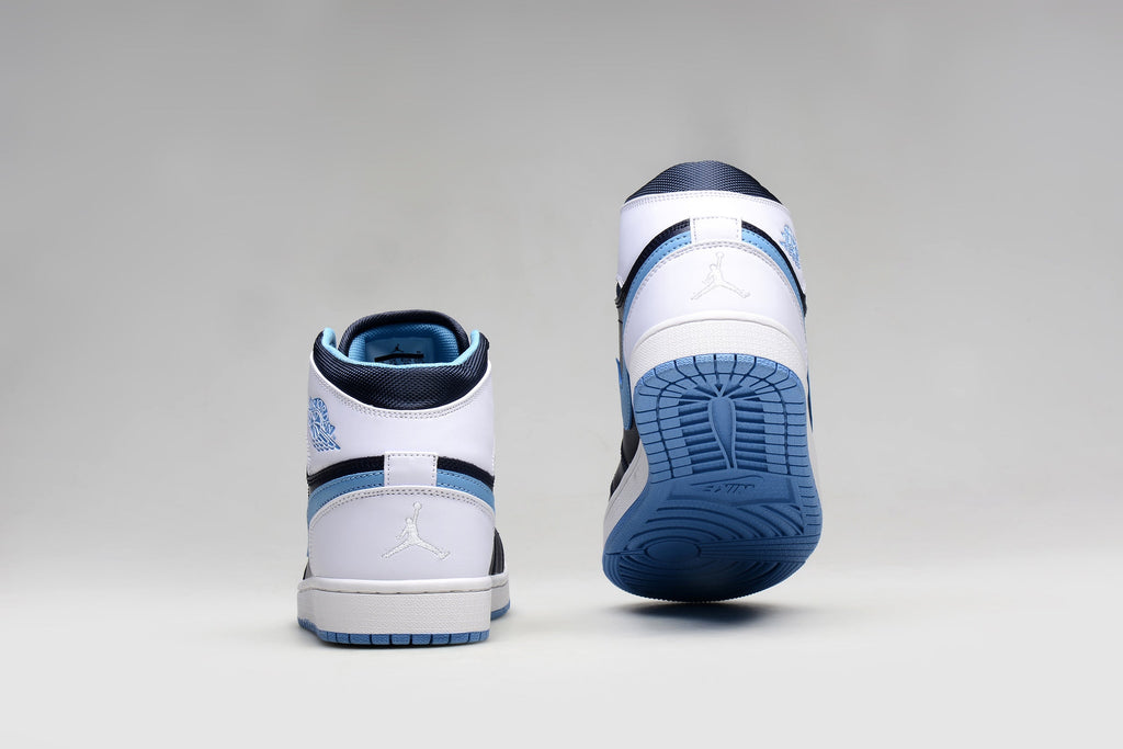 Blue and White Jordan 1 High Paul Edition Navy Sneakers - product image from the listing.