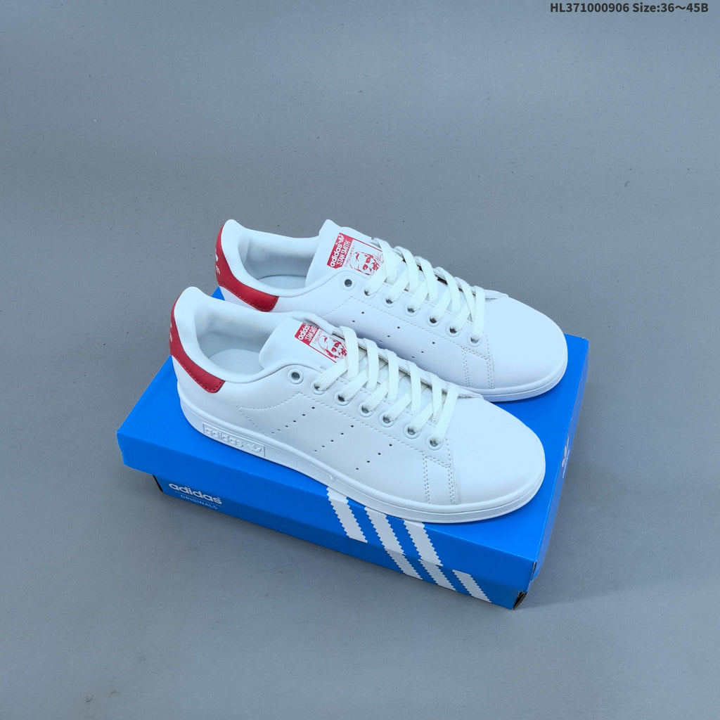 Adidas Stan Smith PF W Low-Cut Sneakers M20326 - product image from the listing.