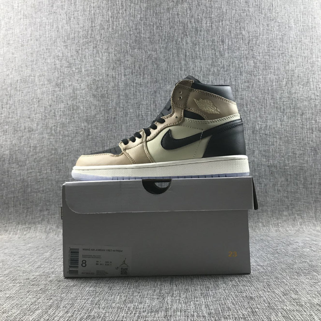 AH7389-003 Sneakers - Air Jordan 1 High Premium - product image from the listing.