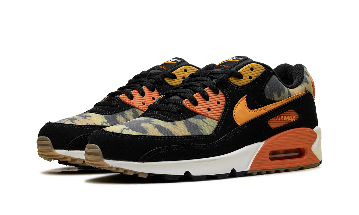 "Starfish Orange Camo" Air Max 90 CZ7889 001 - product image from the listing.