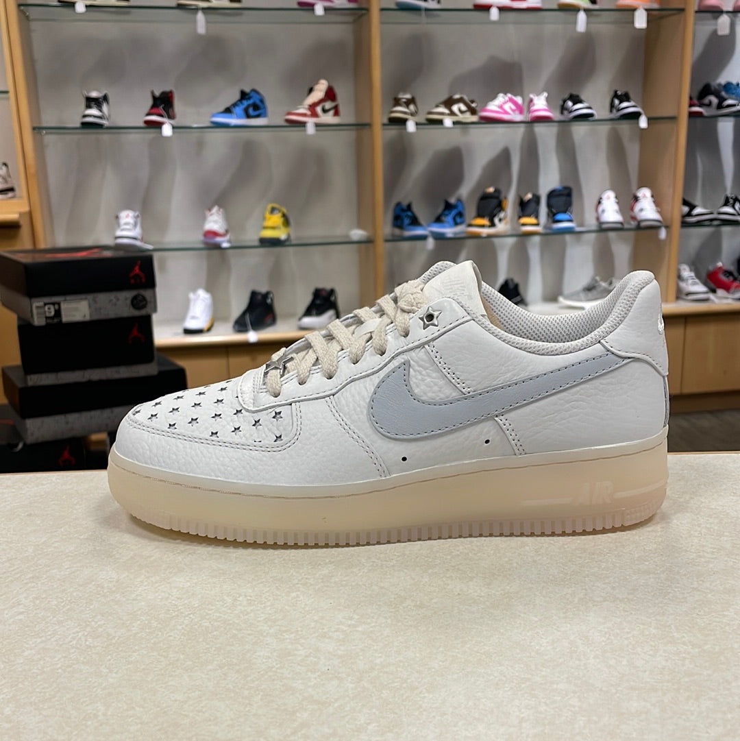 Women's Nike Air Force 1 Low Starry Night - product image from the listing.