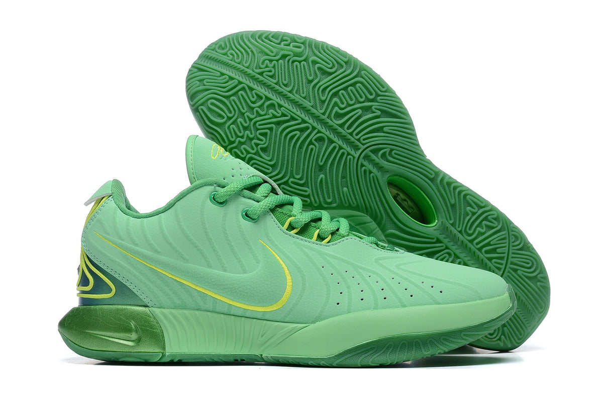 Nike 870 Basketball Footwear - product image from the listing.