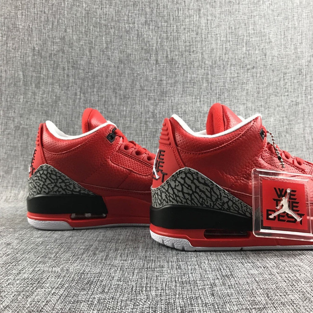 Air Jordan 3 Retro OG Red High-Top Sneakers - product image from the listing.
