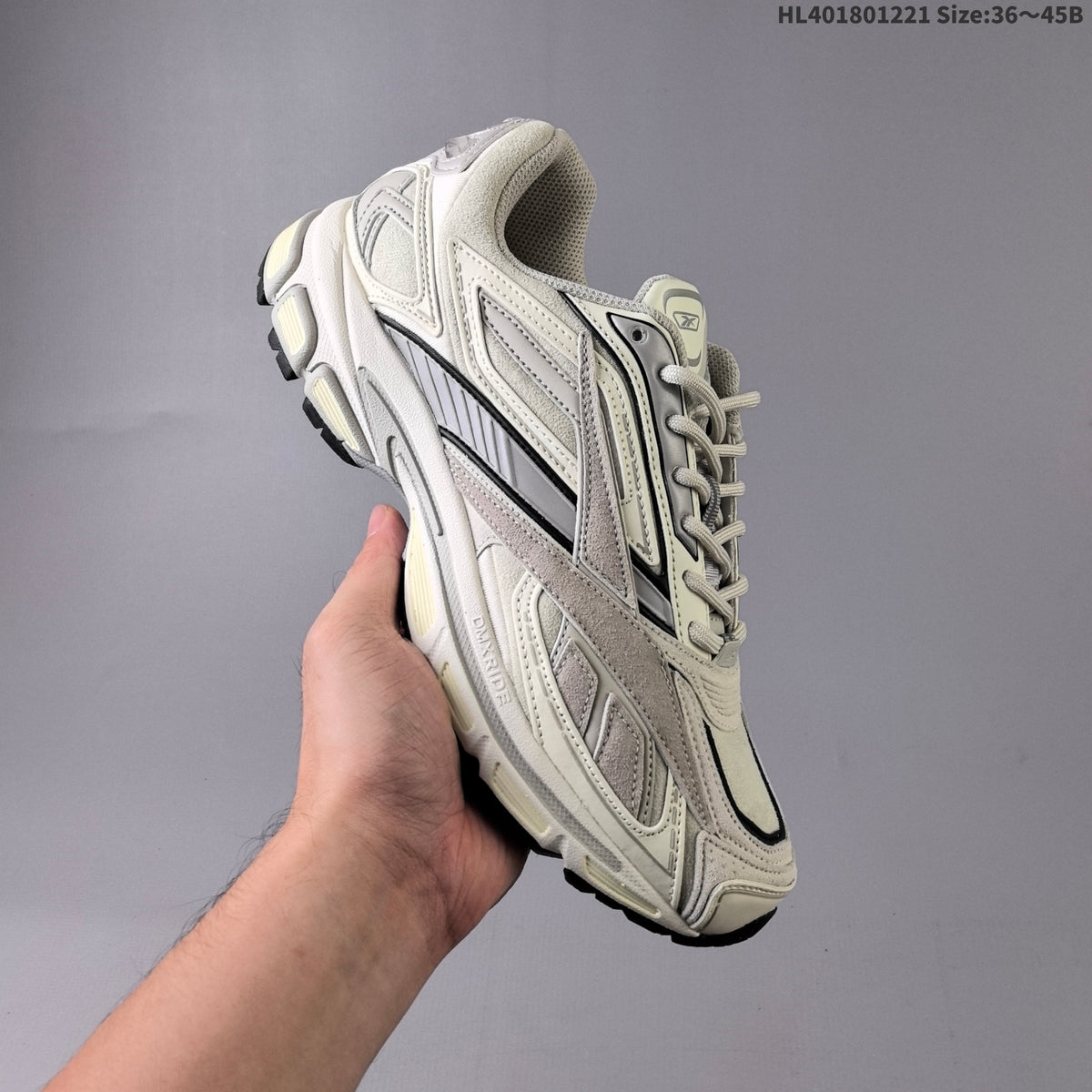 Reebok Premier Road Ultra Low-Cut Sneakers HL401801221 - product image from the listing.
