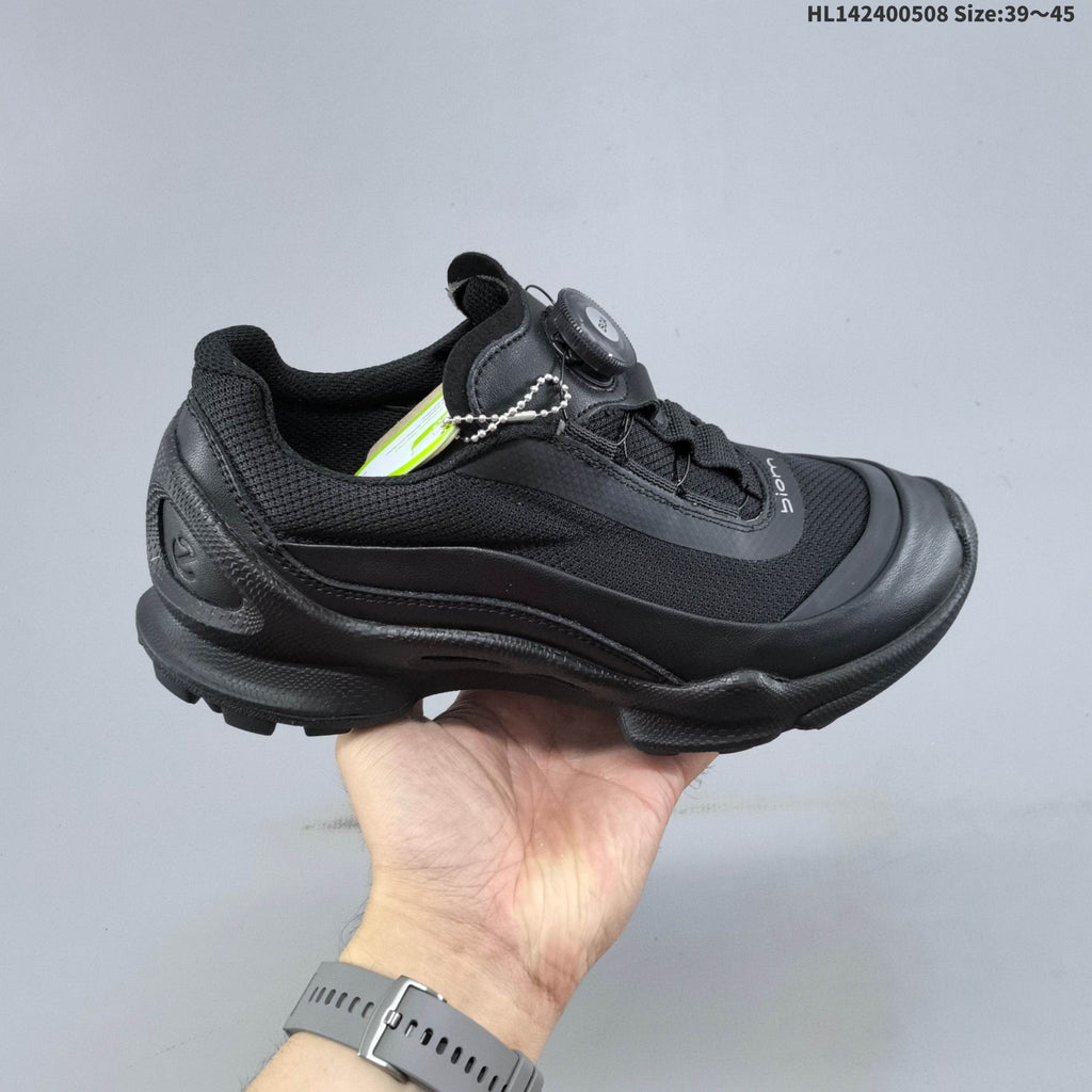 Men's ECCO Black BOA Lace-Up Sneakers HL142400508 - product image from the listing.