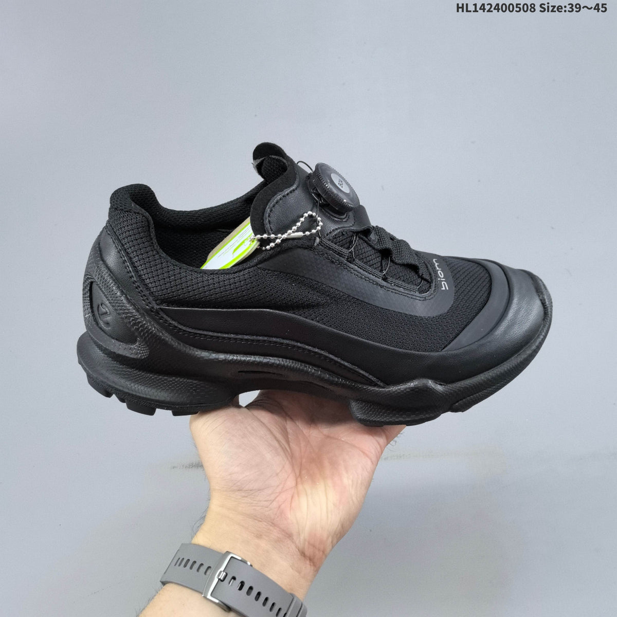 Men's ECCO Black BOA Lace-Up Sneakers HL142400508 - product image from the listing.