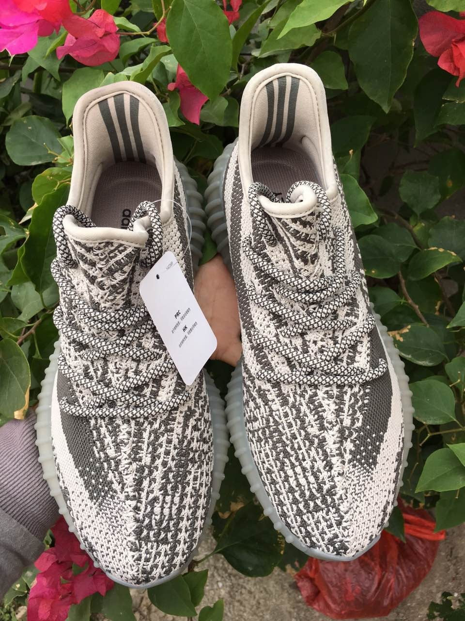 Yeezy 350 V2 Sneakers in Gray Knit - product image from the listing.