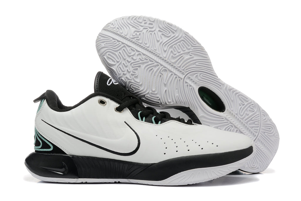 Nike 870 Basketball Footwear - product image from the listing.
