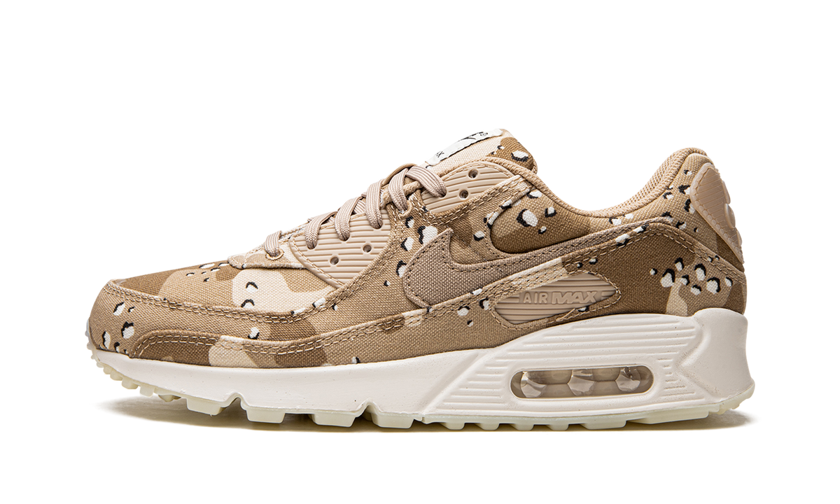 Women's AIR MAX 90 "Desert Camo" DX2313 200 - product image from the listing.