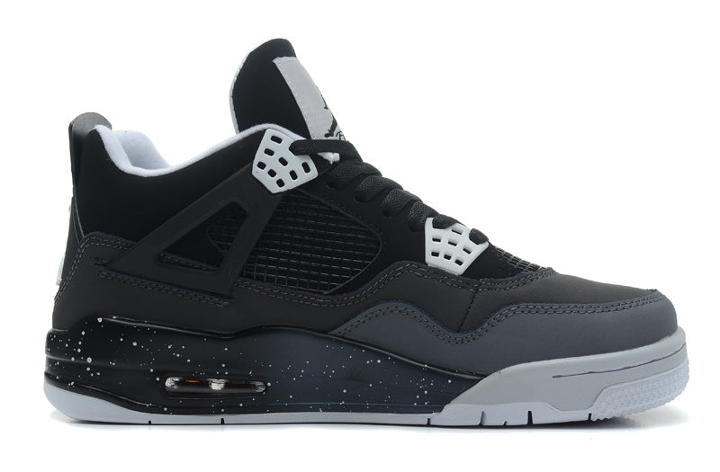 Air Jordan 4 Retro Oreo Basketball Sneakers - product image from the listing.