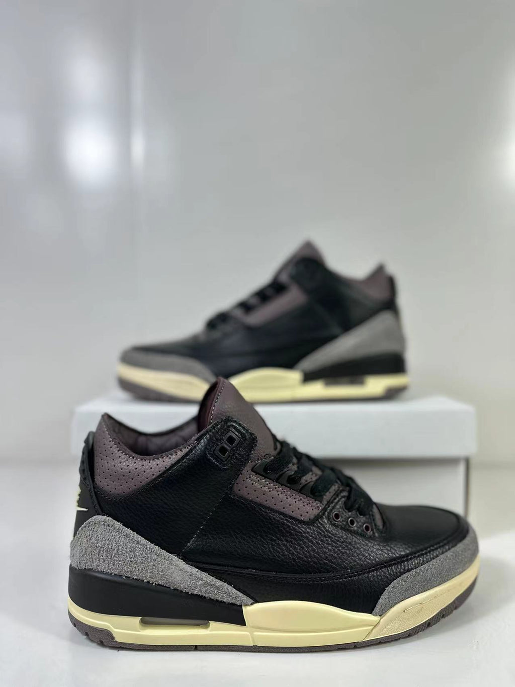 Air Jordan 3 Retro Black Purple FZ8411-001 Sneakers - product image from the listing.