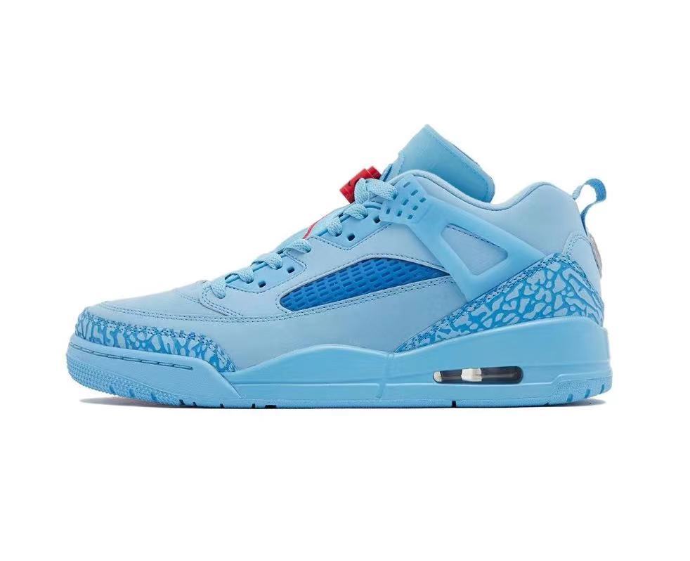 Jordan 4 Retro Basketball Sneakers in Blue FQ1759-400 - product image from the listing.