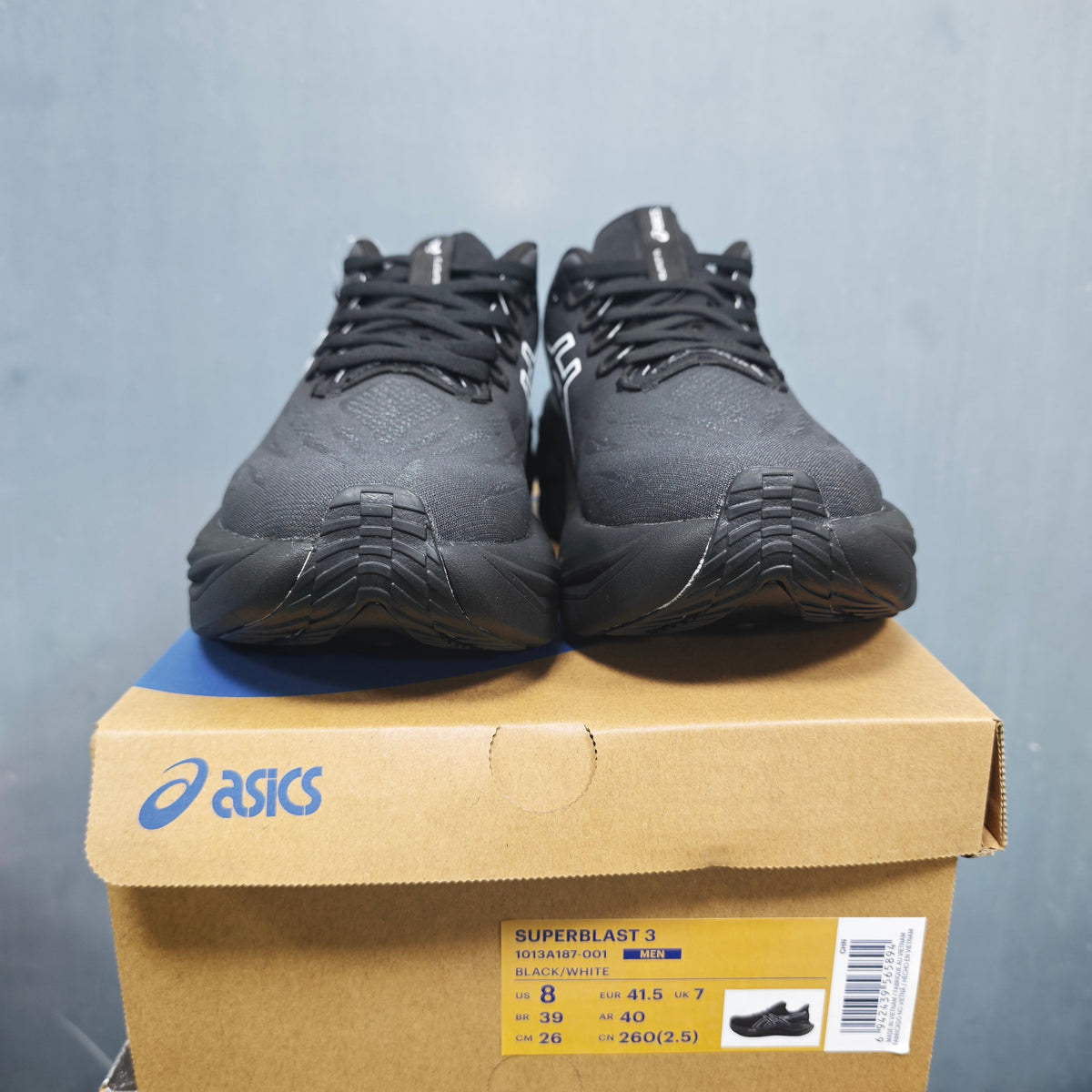 ASICS Superblast 3 Shoes for Running Black/White 1013A187-001 - product image from the listing.
