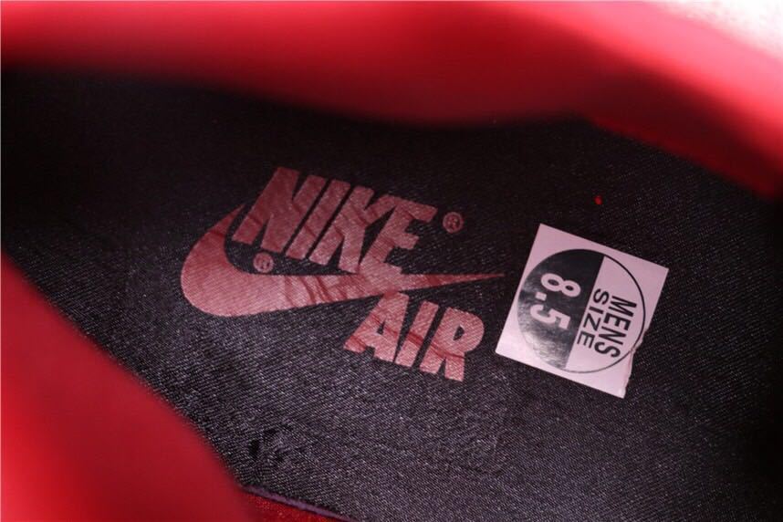 Women's Air Jordan 1 Satin Snake High-Top Sneakers CD0461-601 - product image from the listing.
