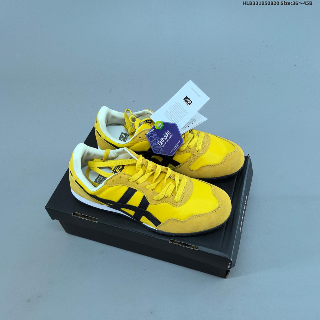 Onitsuka Tiger Serrano Unisex Casual Trainers - product image from the listing.