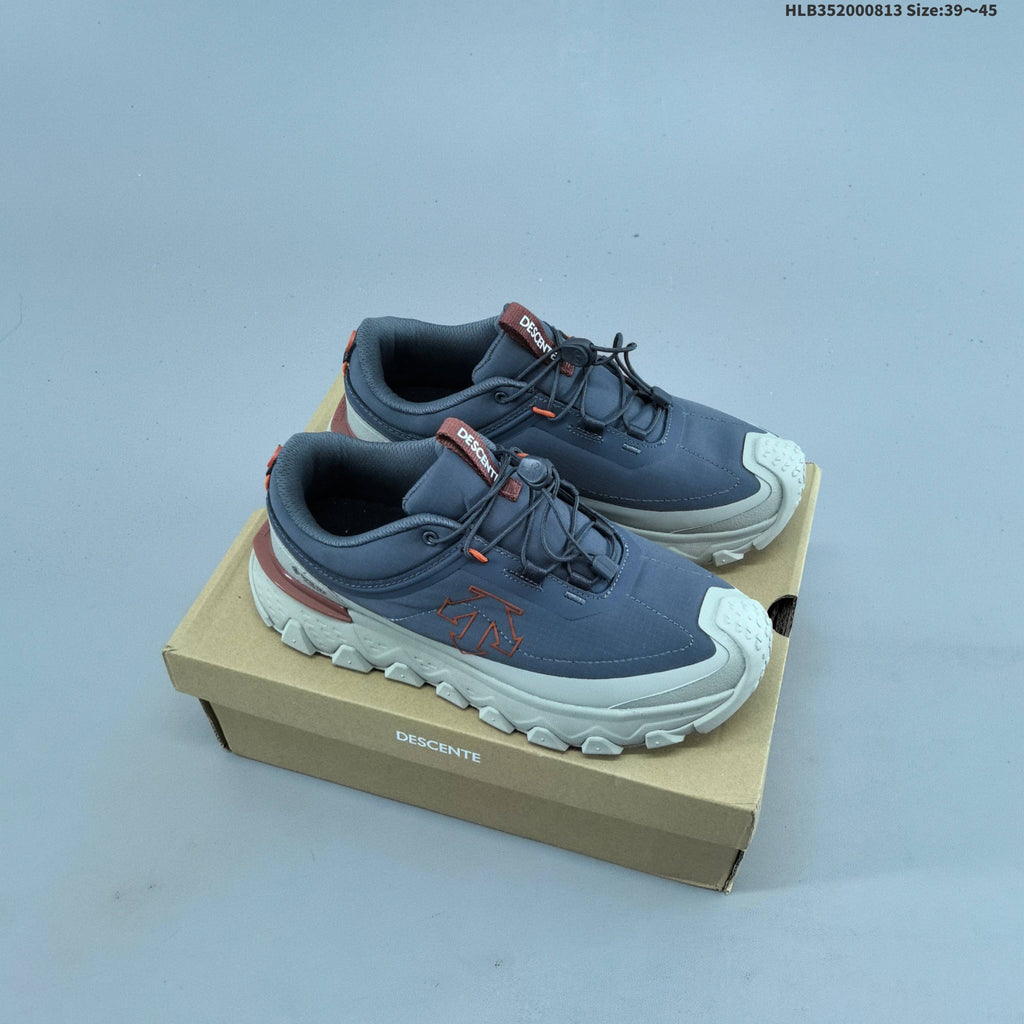 Descente Snow Ride GTX Low-Cut Shoes - product image from the listing.