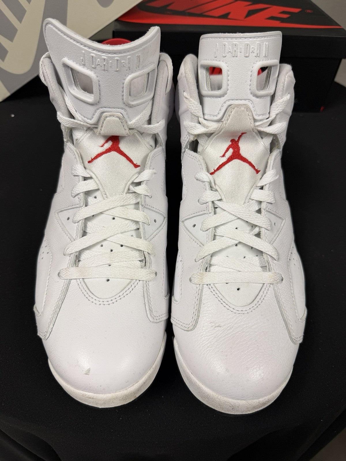 Men's Nike Air Jordan 6 Retro White Red Oreo Size 11 2022 CT8529-162 EUC - product image from the listing.