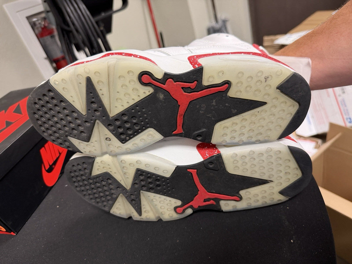 Men's Nike Air Jordan 6 Retro White Red Oreo Size 11 2022 CT8529-162 EUC - product image from the listing.