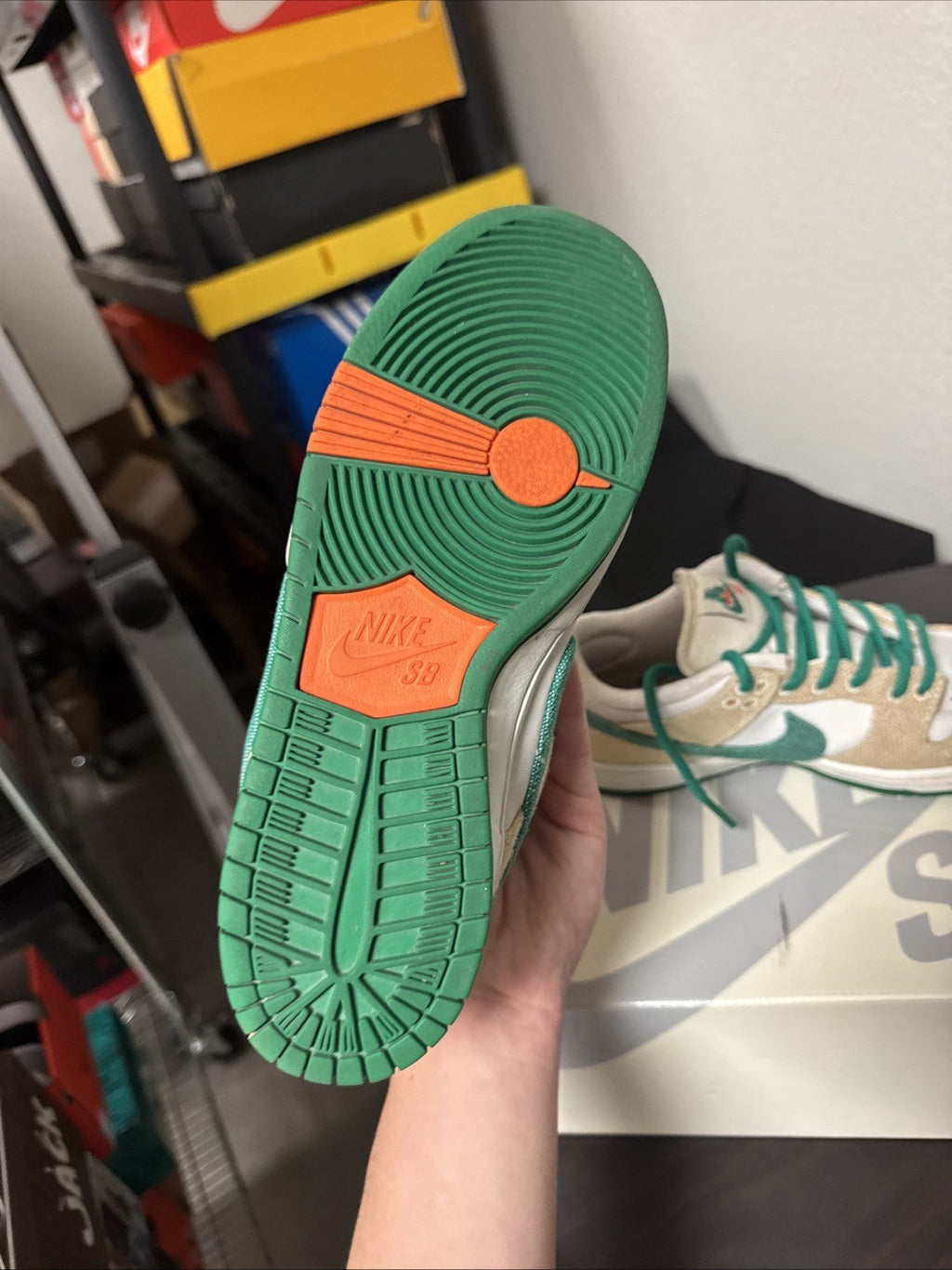 Men's Size 7 Nike SB Dunk Low Jarritos Pre Owned FD0860-001 - product image from the listing.