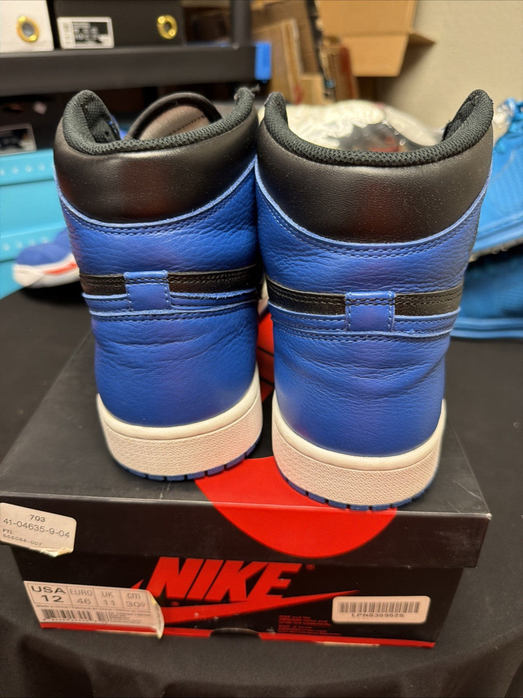 2017 / Size 12 - Jordan 1 Retro OG High Royal - product image from the listing.