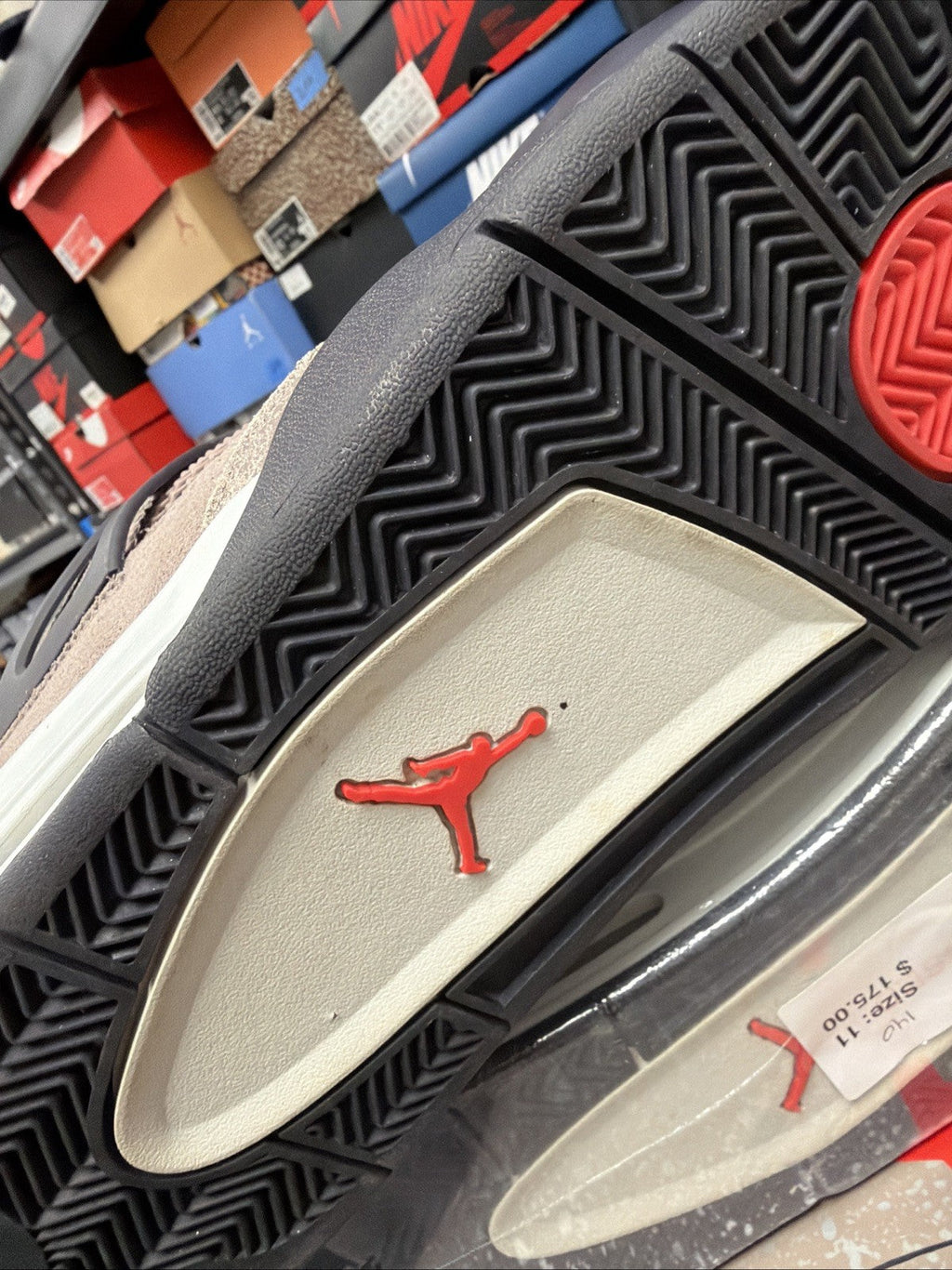 TAUPE HAZE SIZE 11 - JORDAN 4 - product image from the listing.