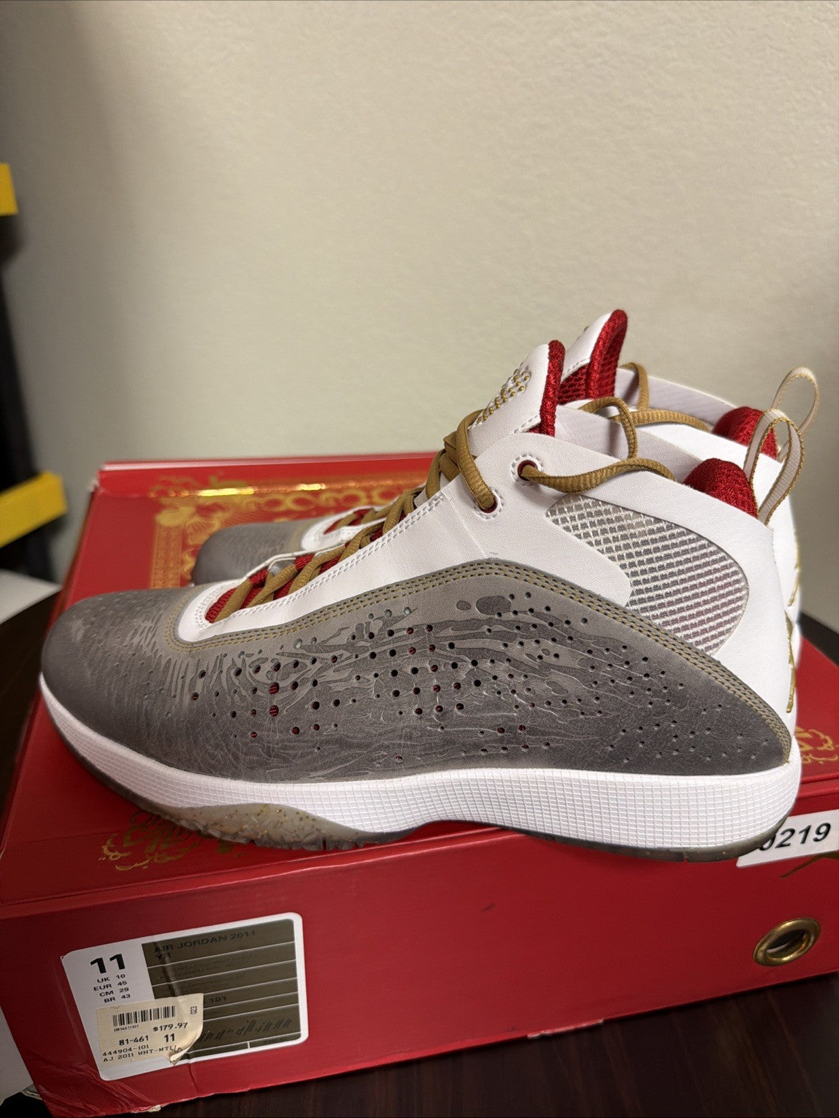 YR Size 11 YEAR OF THE RABBIT YOTR 444904-101 B - Nike Air Jordan 2011 - product image from the listing.