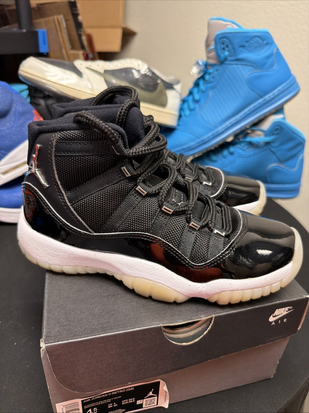 Air Jordan Retro XI 11 GS Jubilee '20 25th Anniversary Size 4.5y 378038-011 by Nike - product image from the listing.