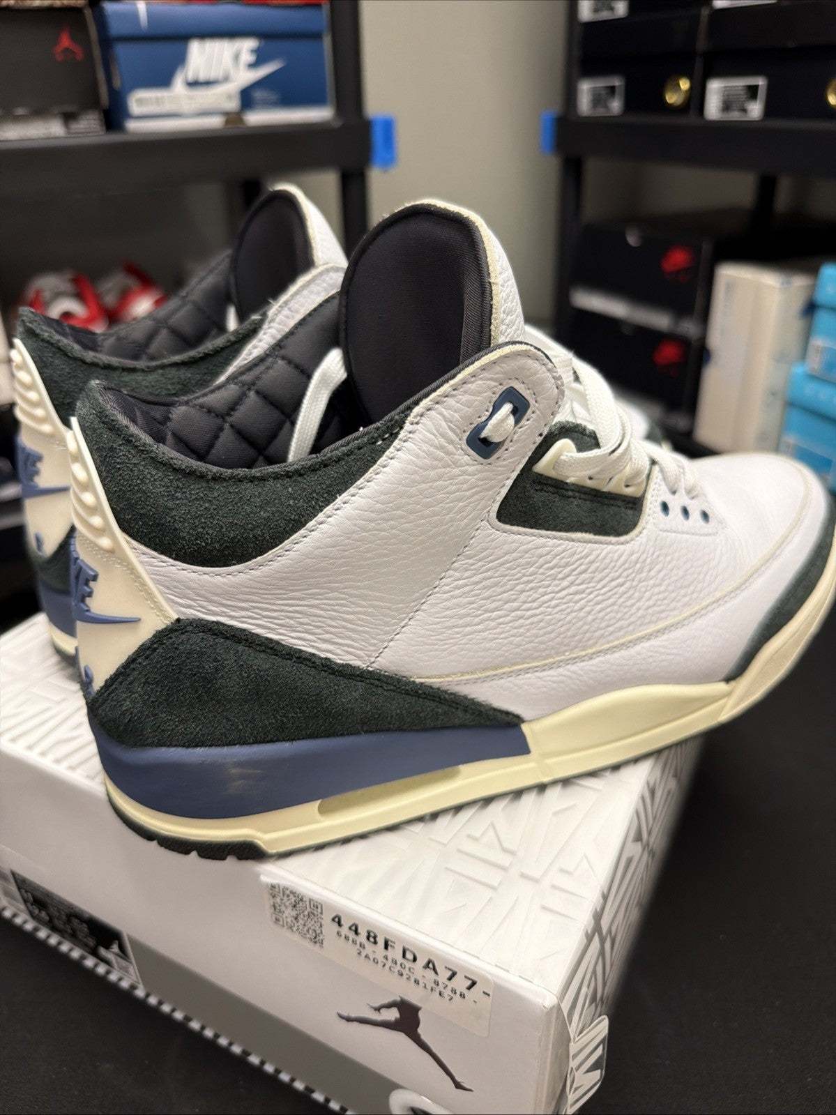 Size 11 - Air Jordan 3 Retro - A Ma Maniére - Diffused Blue - 2025 - Pre Owned - product image from the listing.