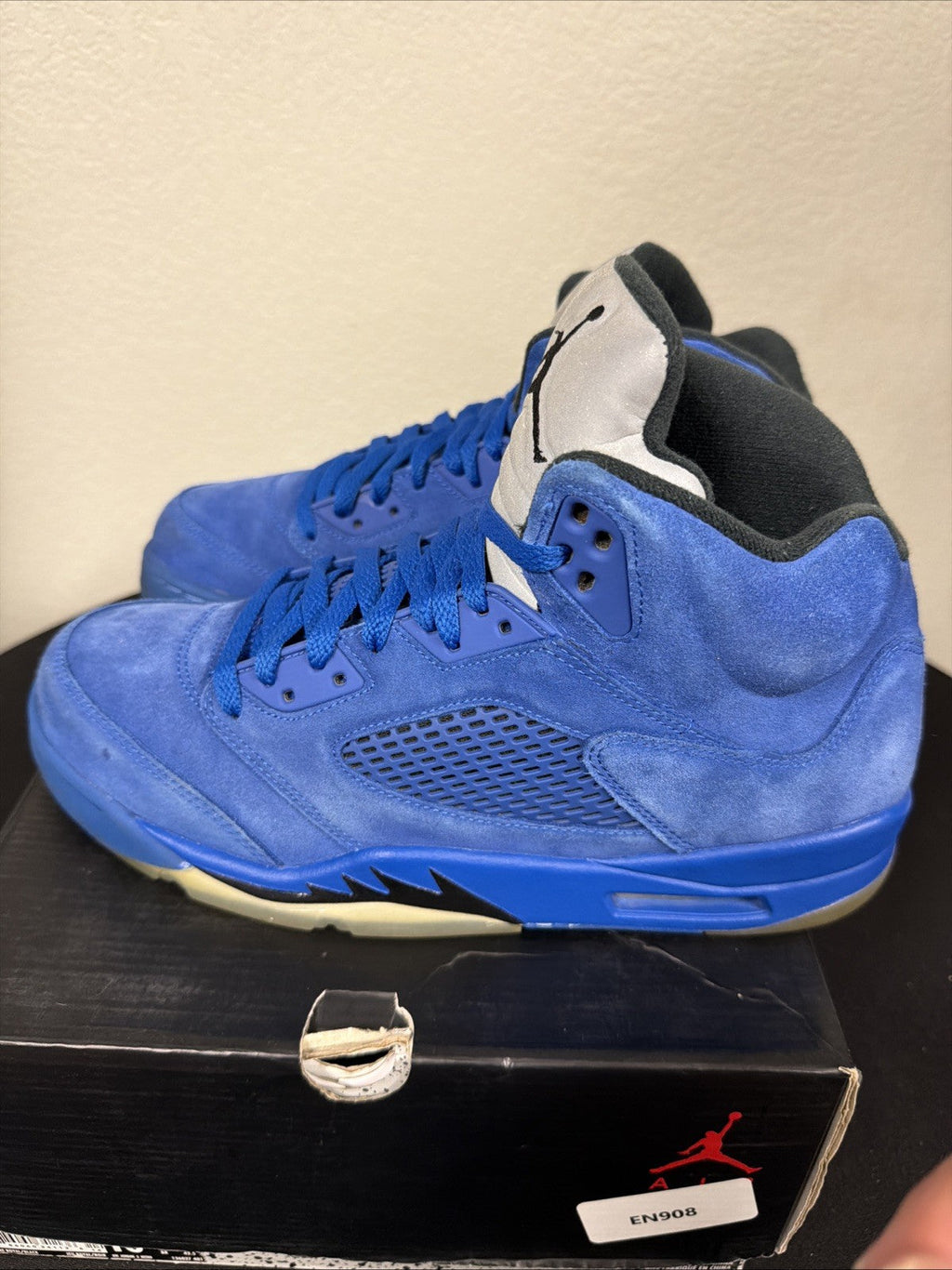 Air Jordan 5 Retro Blue Suede 136027-401 High Top Sneaker -Lace Up- - product image from the listing.