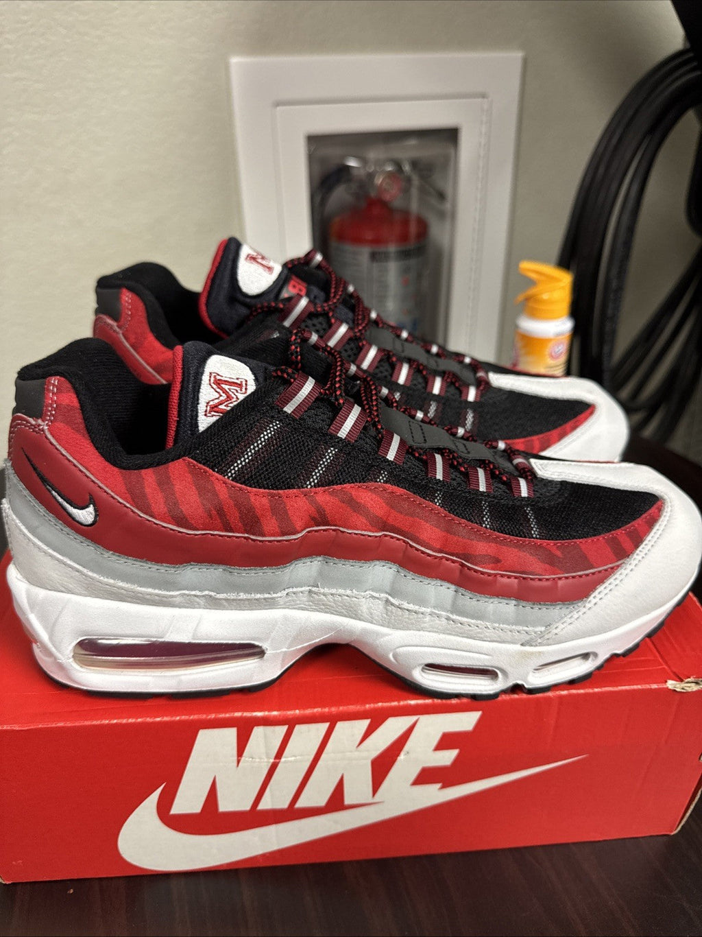 Morehouse YR Black/White-Dark Team Red Size 11.5 | Brand New, Rep Box - Air Max 95 - product image from the listing.