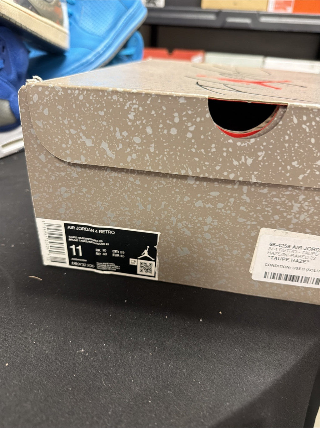 TAUPE HAZE SIZE 11 - JORDAN 4 - product image from the listing.