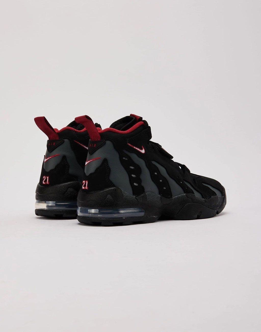 Black/White/Anthracite/Red - PRISTINE - - Nike Air DT Max 96 Falcons - product image from the listing.